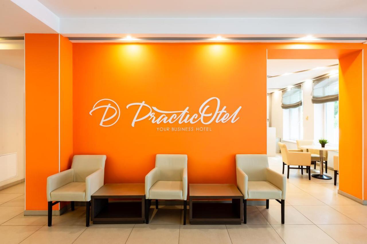 Practicotel كييف المظهر الخارجي الصورة