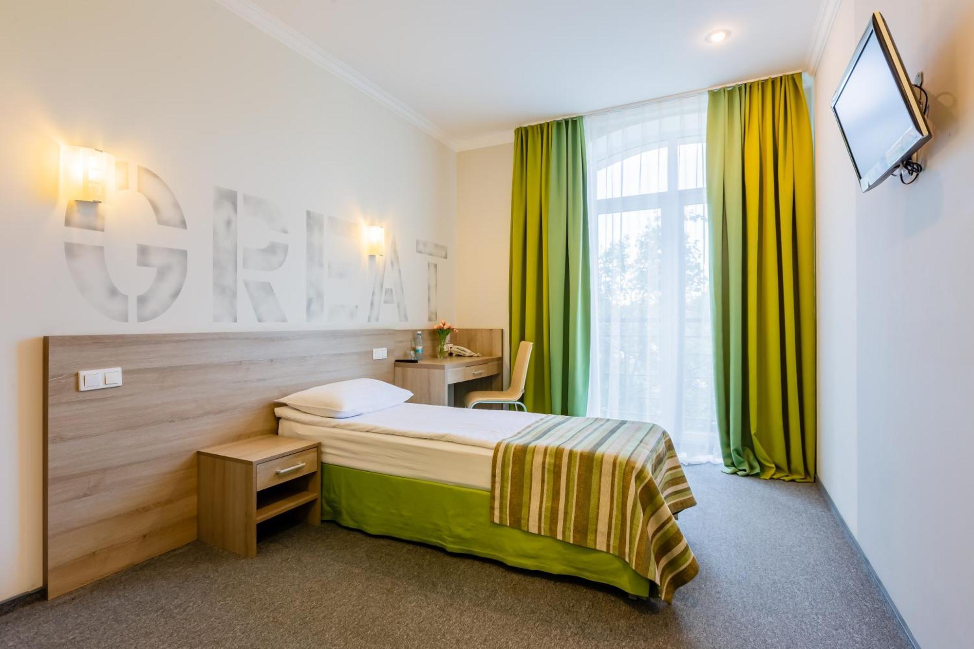 Practicotel كييف المظهر الخارجي الصورة
