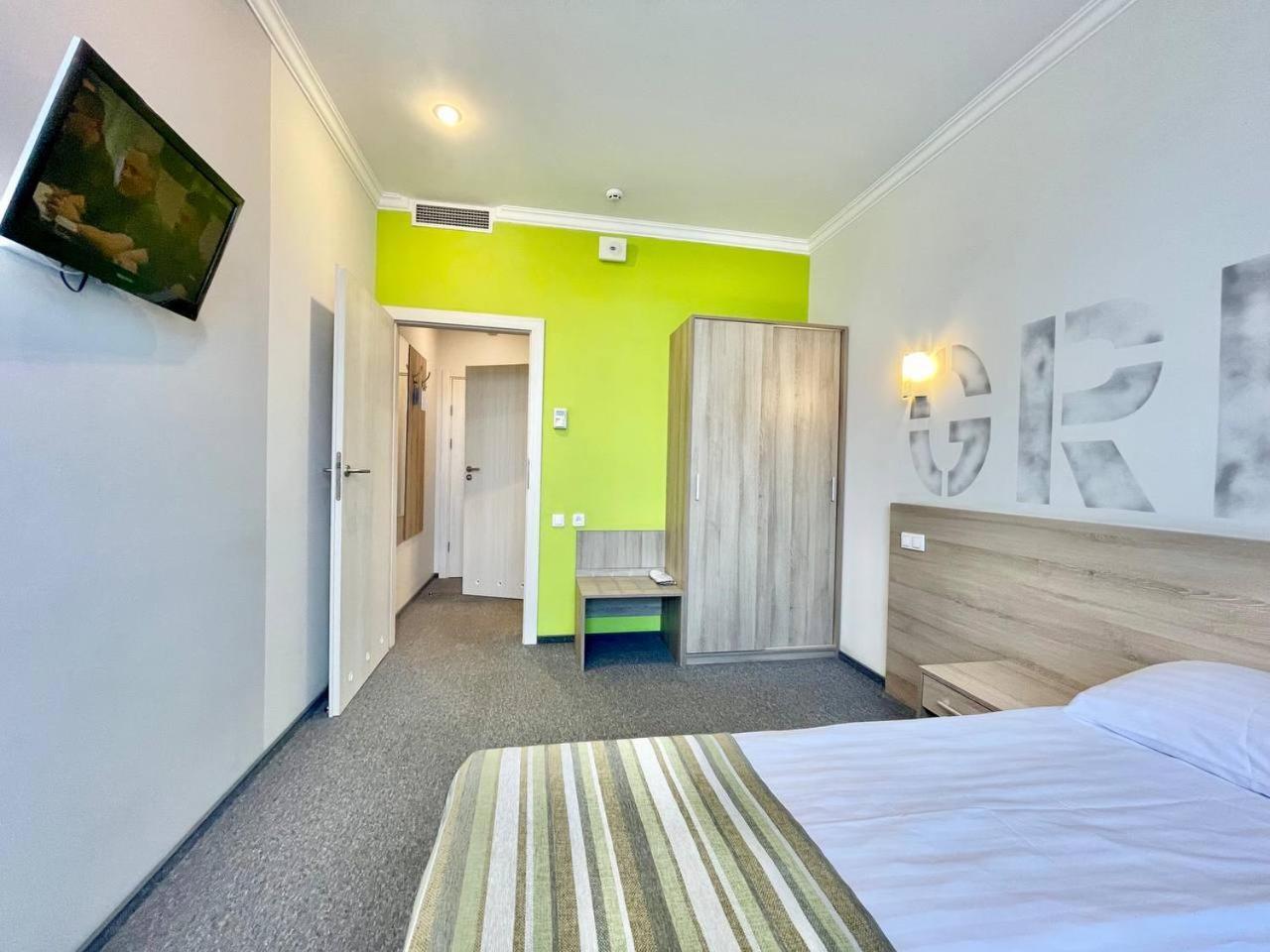 Practicotel كييف المظهر الخارجي الصورة