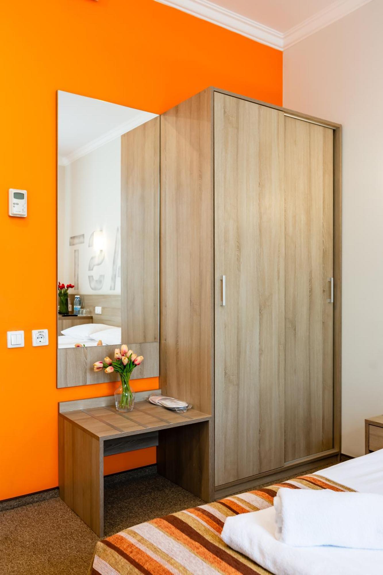 Practicotel كييف المظهر الخارجي الصورة