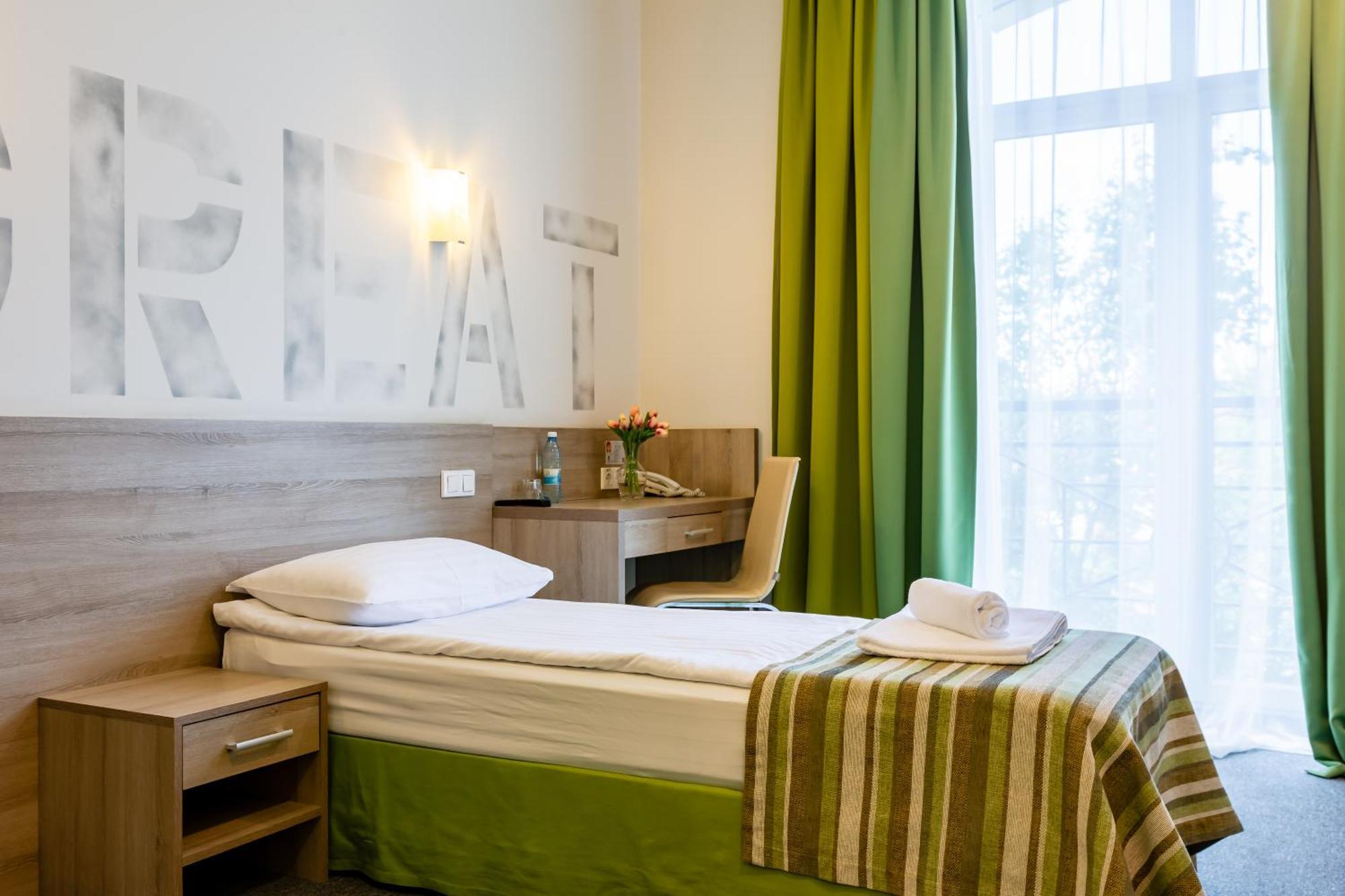 Practicotel كييف المظهر الخارجي الصورة